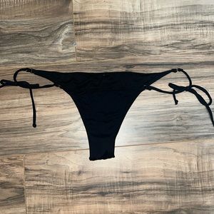 Billabong, bikini bottoms, black size small